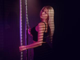 AliceWhitey Image Gallery