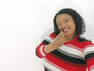 Shehyla Blowjob XXX Cams - Photo 10/21