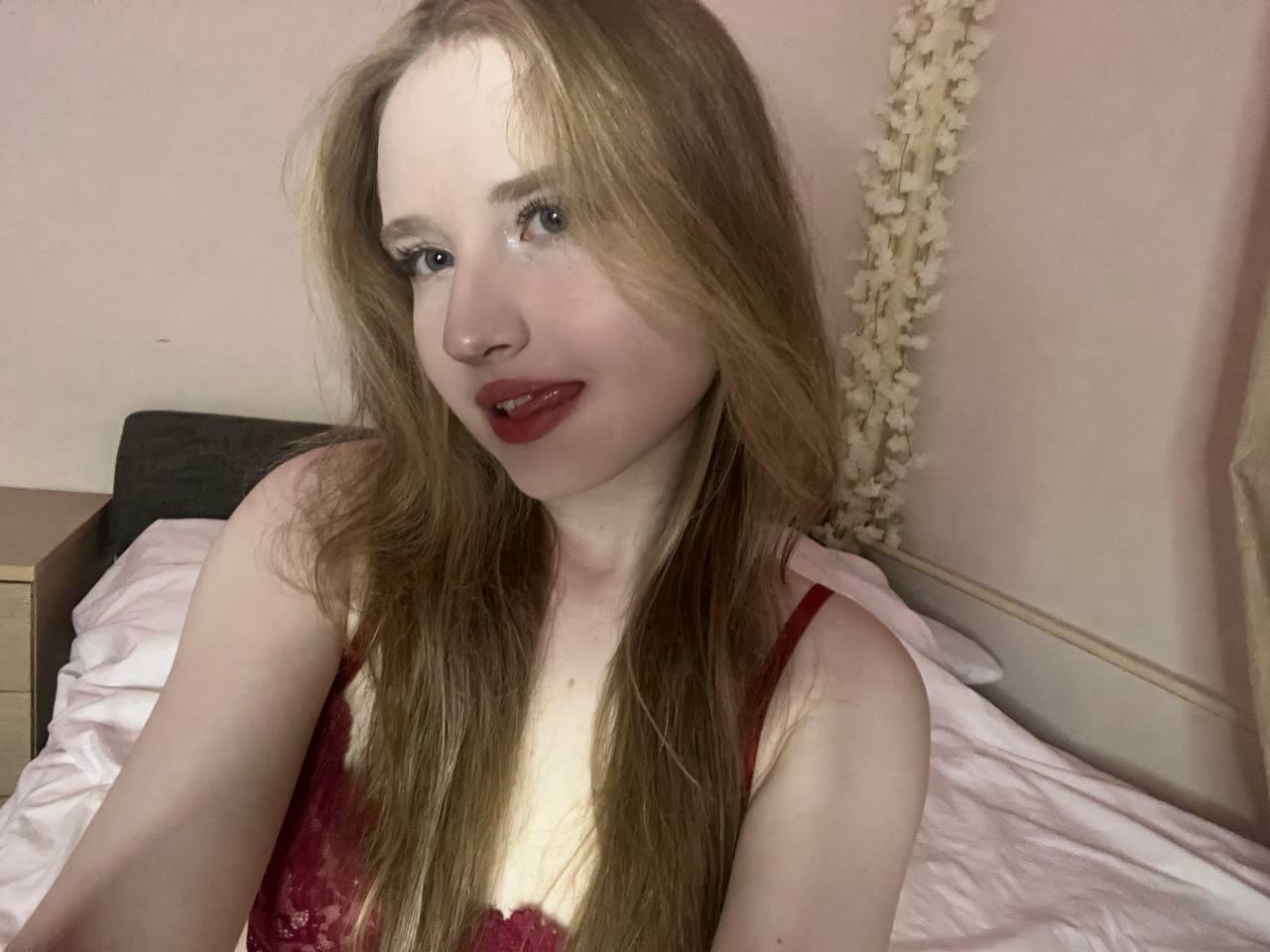 webcam model VictorBai from XloveCam webcam model VictorBai from XloveCam