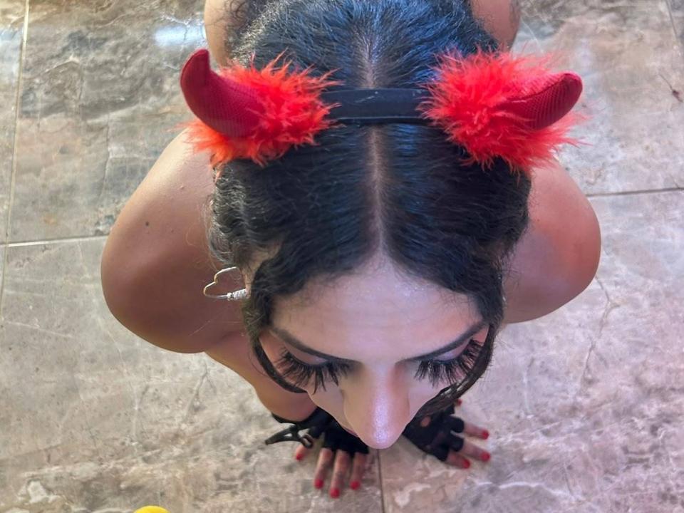 EvelynQueenT — live cam photo 4