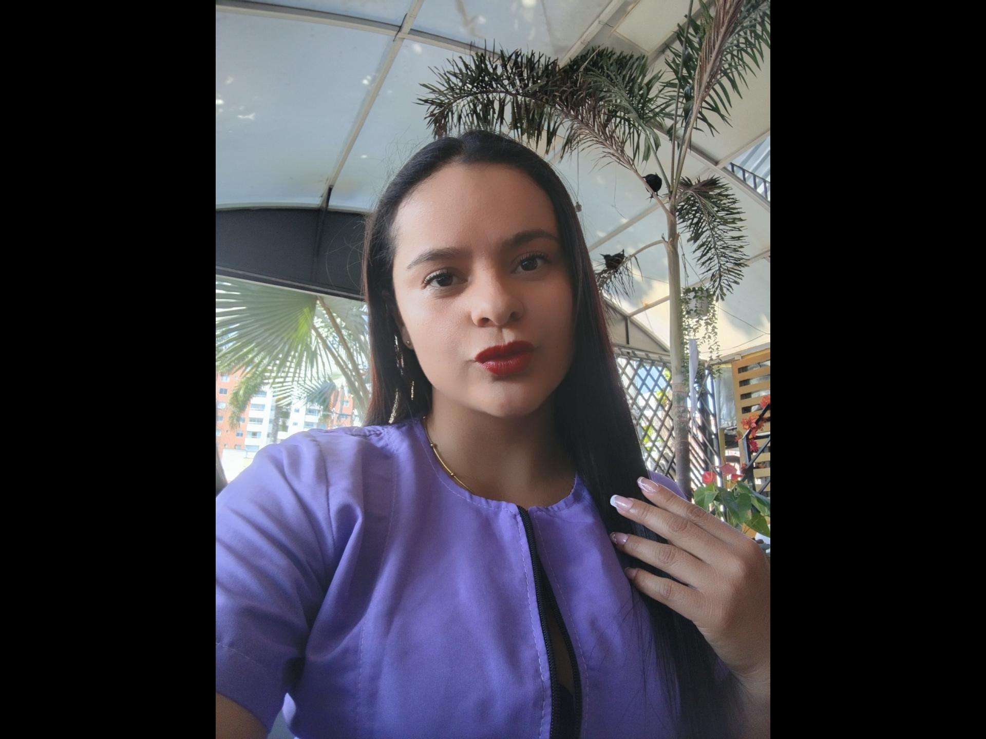 webcam model AntonelaBlake from XloveCam webcam model AntonelaBlake from XloveCam