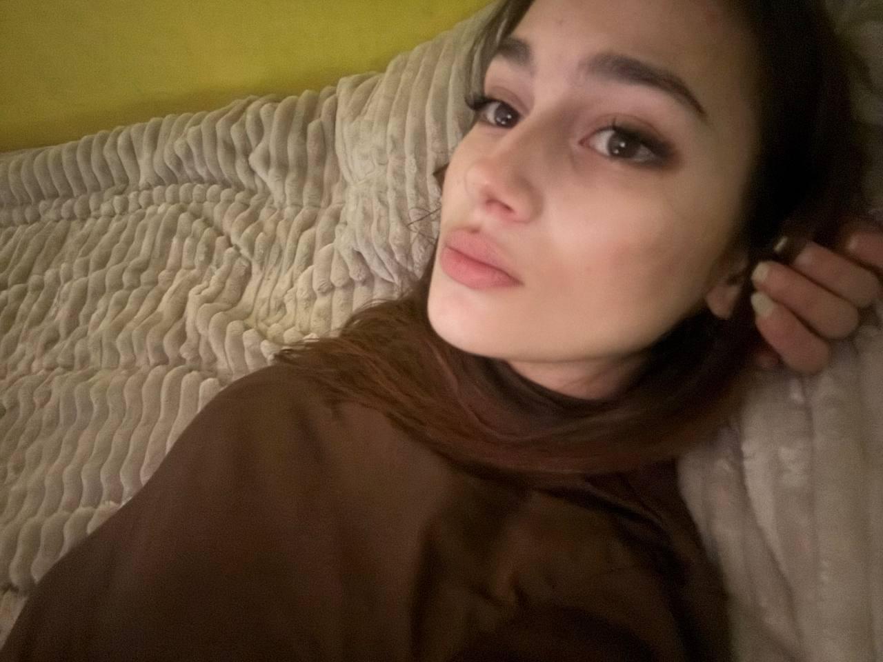 webcam model BernadineMelysa from XloveCam webcam model BernadineMelysa from XloveCam