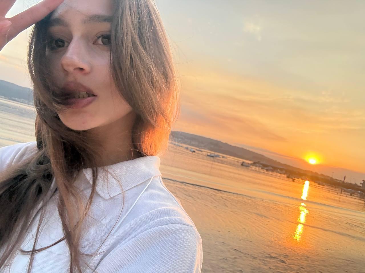 webcam model BernadineMelysa from XloveCam webcam model BernadineMelysa from XloveCam
