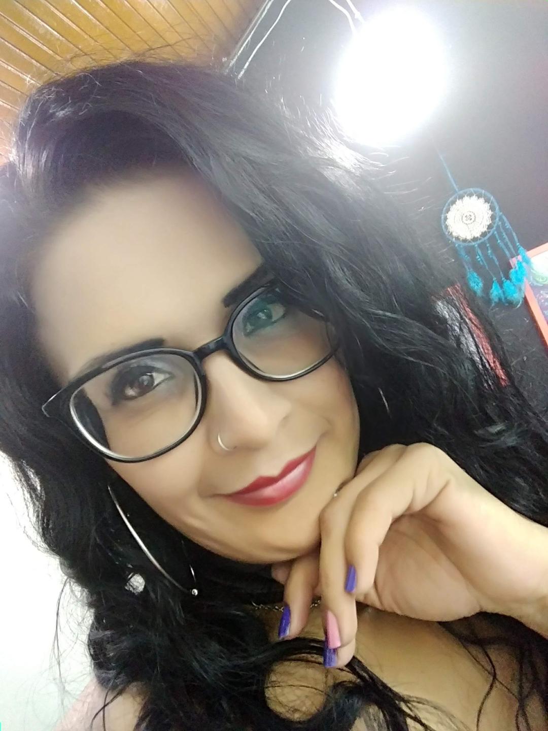 AlisaLi from XLoveCam