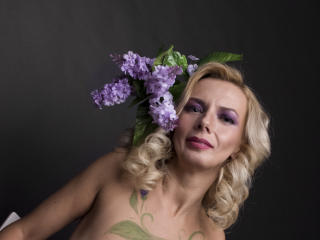 SilviaMarlow - Live porn & sex cam - 3814652