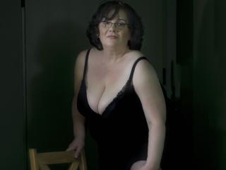 DorisMature Image Gallery