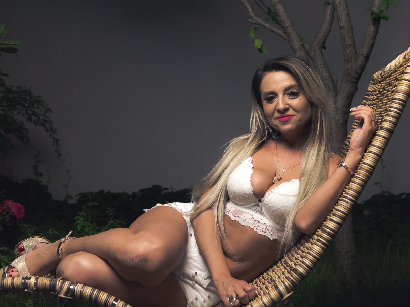 Video models avi