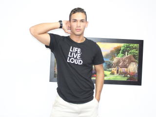 FabioPowerLa live cam model at XLoveCam