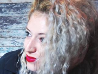 SassyKate Blowjob XXX Cams - Photo 21/21
