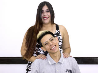 DahianaXJames - Webcam hot avec un Duo sud américain  