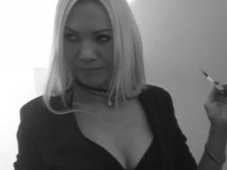 AngelikaLoves - Live porn & sex cam - Img 1