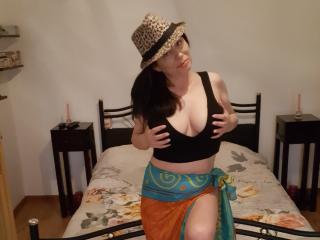 Ligia - Live porn & sex cam - 6484608