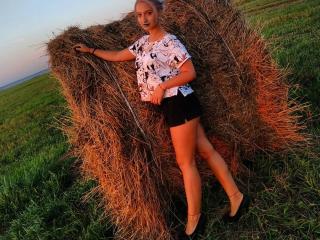 ShinnyTara Blowjob XXX Cams - Photo 6/6