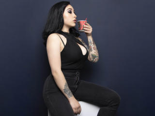 PamelaEvannson - Chat live porn with this shaved pubis Hot babe 