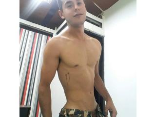 DerrickBigX - Live Sex Cam - 6763848