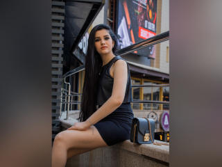 KristiTopX Image Gallery