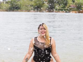 DahianaCollins - Live sex cam - 7045626