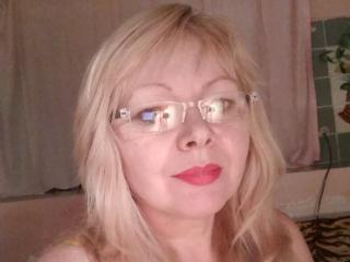 EvelynLoveShy Image Gallery