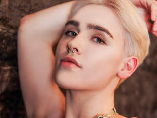 RobbyHot - Live sex cam - 7700480