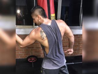 HotWillians - Live Sex Cam - 7782528