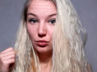 AlmaDeAngel69 Webcam Porno Live - Photo 12/13