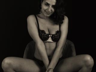 Zazazelle MILF Live - Photo 11/16