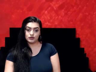 BrunetteAngelinaX live cam model at XLoveCam