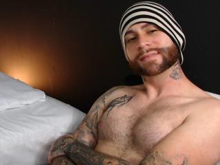 ZeusBrioly live cam model at XLoveCam