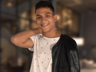 MikeSmith - Live porn & sex cam - 8255360