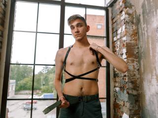 JordanKlein - Live porn & sex cam - 8346760