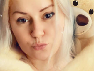CrystallEyess Webcam Sexe Direct - Photo 4/9