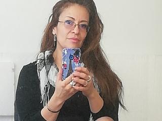 EmaBlue - Live sex cam - 8459100