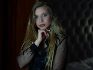 LucyBestCandy Image Gallery