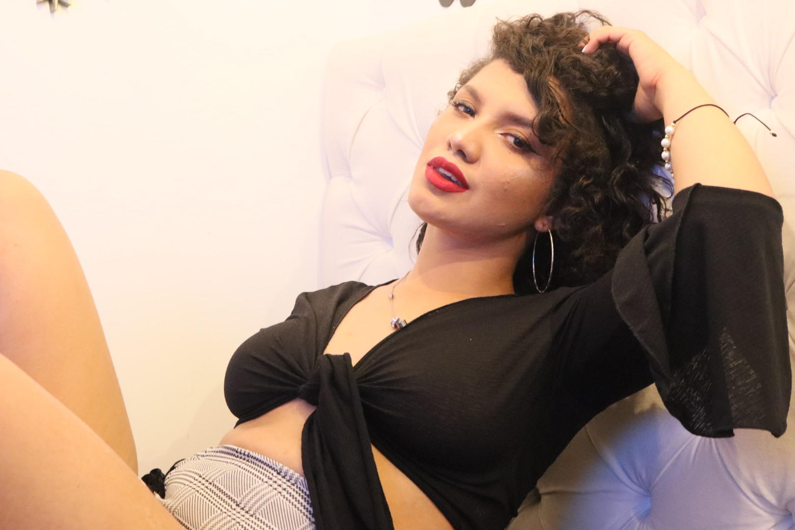 Karlyee - Live porn & sex cam - 8715124.