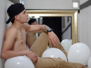 JustinGold - Live sex cam - 8729808