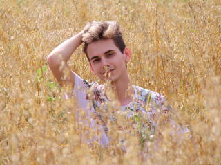 KevinDelvin - Live sex cam - 8757816