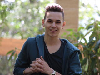 KevinDelvin - Live sex cam - 8757820