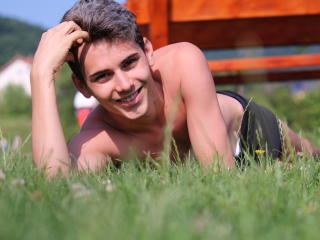 KevinDelvin - Live sex cam - 8757864