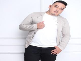 TomBills - Live Sex Cam - 8812648