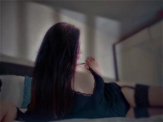 Coryna - Live Sex Cam - 8828704