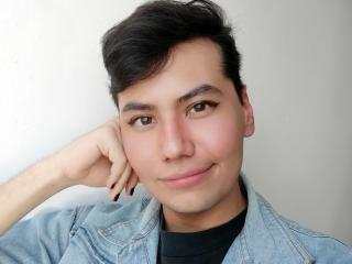 ShinyMan - Sexe cam en vivo - 8858920