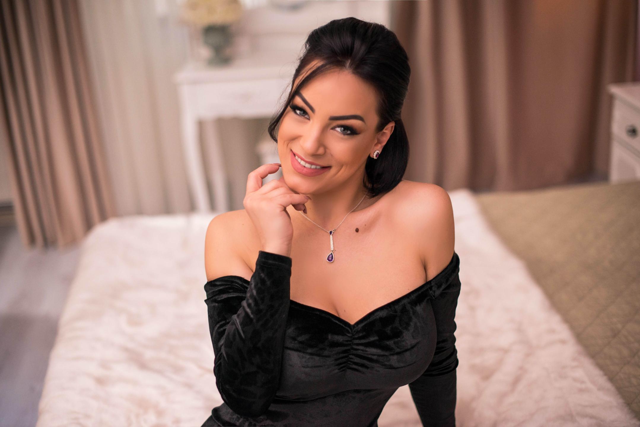 Sexy Fotos und Videos von AnaSinner 