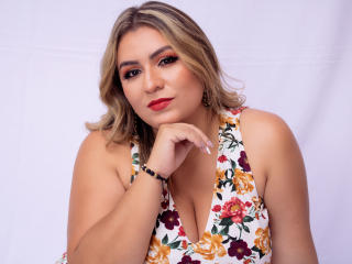 LissyJones - Live sex cam - 9343400