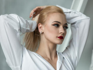 ElizaFlores Seins Liveshow - Photo 13/77