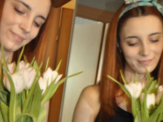 Picture of the sexy profile of IamRosse, for a very hot webcam live show !