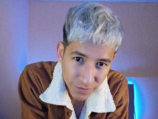 random videochat DantezSword