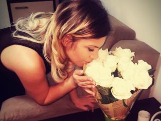 Foto de perfil sexy da modelo KeyshaXPete, para um live show muito quente!