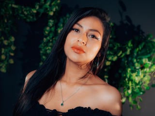 ZaiiraFox Pertunjukan Kamera Seks Langsung