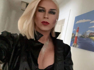 Profile of CassyTV-hot