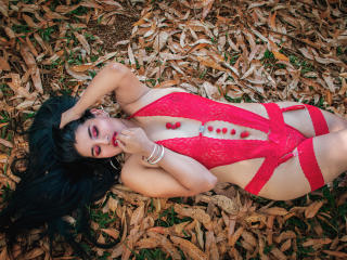 Foto de perfil sexy da modelo SharolD, para um live show muito quente!